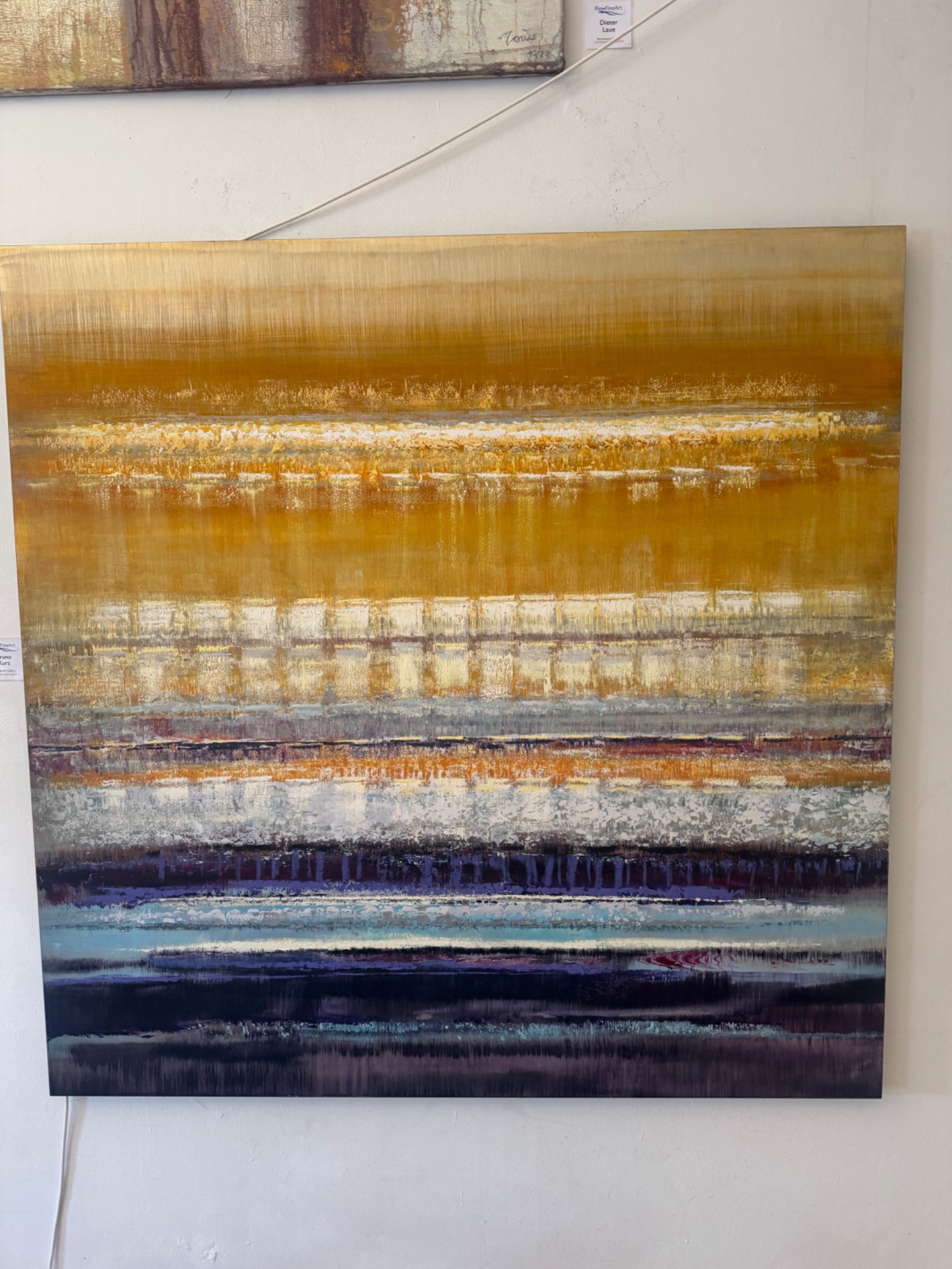 Kunstwerk aus der Sammlung – warme Gold- und Erdtöne